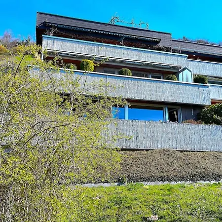 Thun Alps Scenic Views And Concierge By Swisshut 度假居