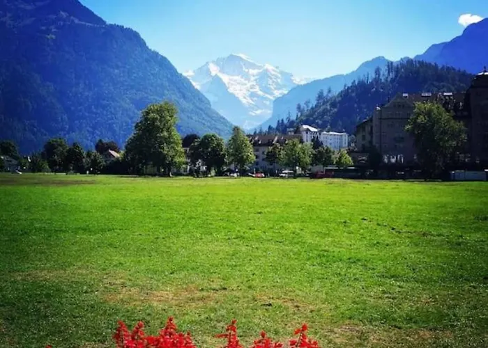 펜션 Thun Alps Scenic Views And Concierge By Swisshut 지그리스빌
