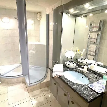 Thun Alps Scenic Views And Concierge By Swisshut * Sigriswil